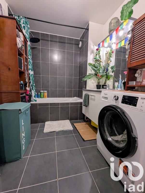 Appartement - 77 m² - 4 pièces