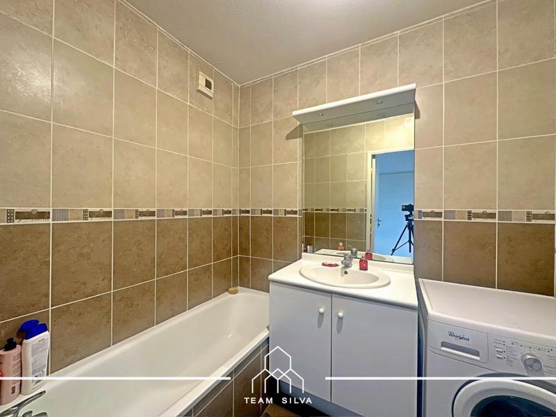 Appartement - 84 m² - 4 pièces