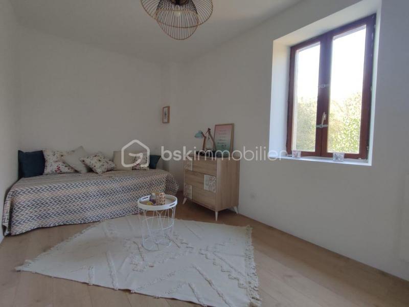 Corps de ferme - 315 m² - 10 pièces