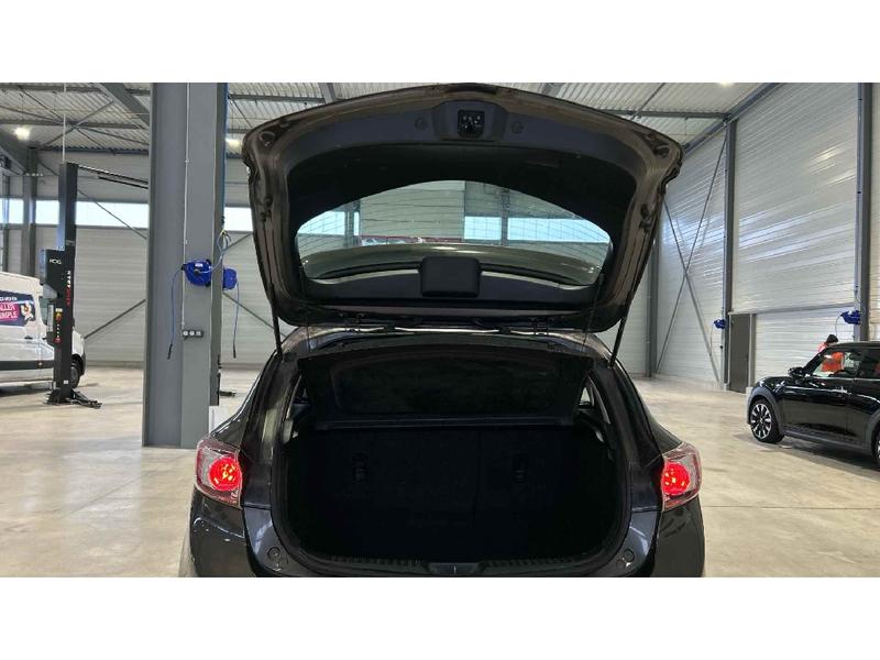 Mazda 3 1.6l Mz-Cd Elegance