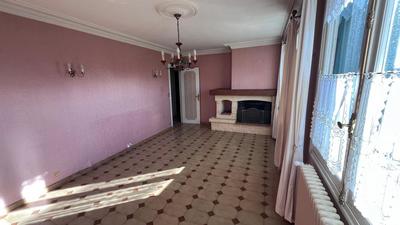 Maison - 151 m² - 7 pièces