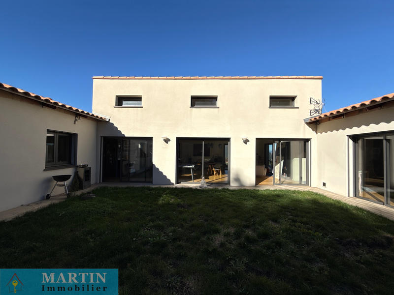 Villa - 159 m² - 5 pièces