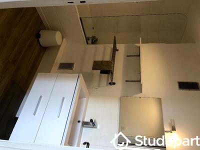 Chambre - 11 m² - 1 pièce