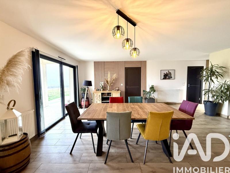 Maison - 125 m² - 6 pièces