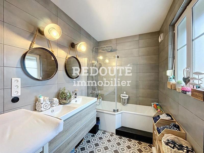 Maison - 133 m² - 6 pièces