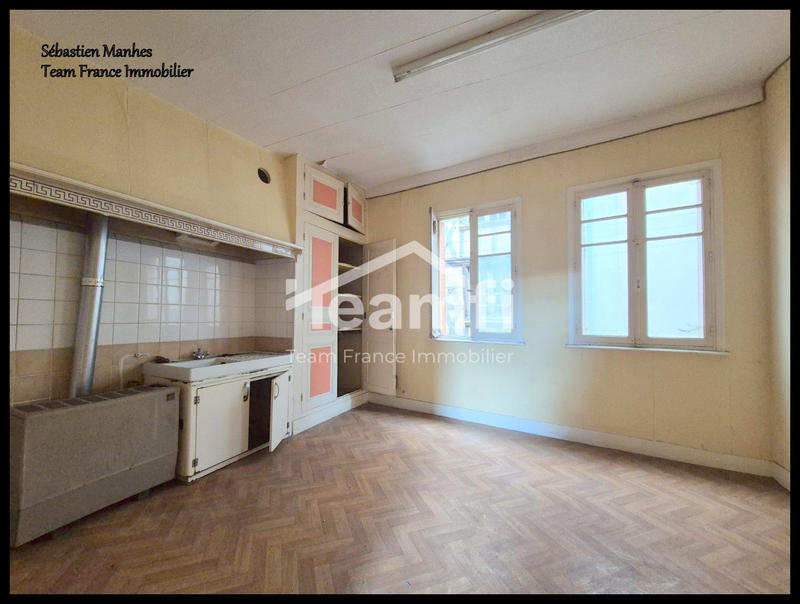 Maison - 100 m² - 8 pièces