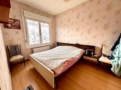 Maison - 87 m² - 4 pièces