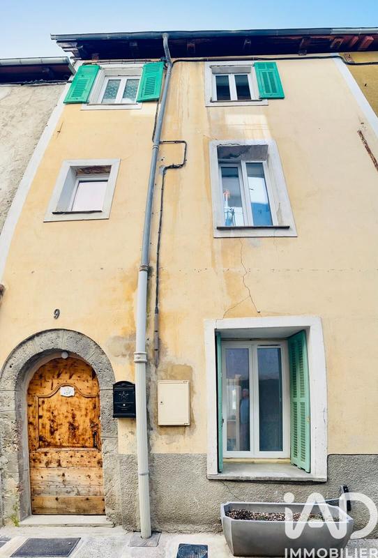 Maison de village - 131 m² - 6 pièces