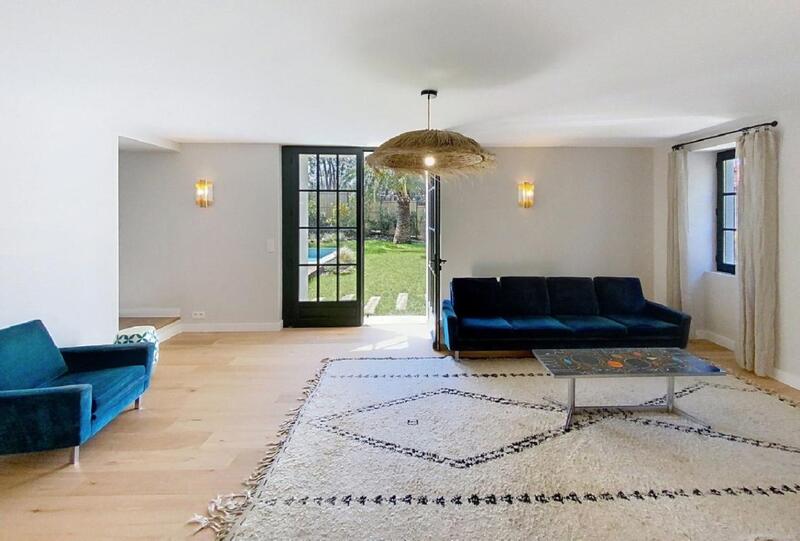 Maison - 200 m² - 6 pièces