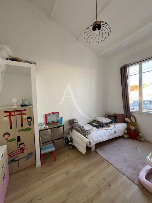 Maison - 99 m² - 4 pièces