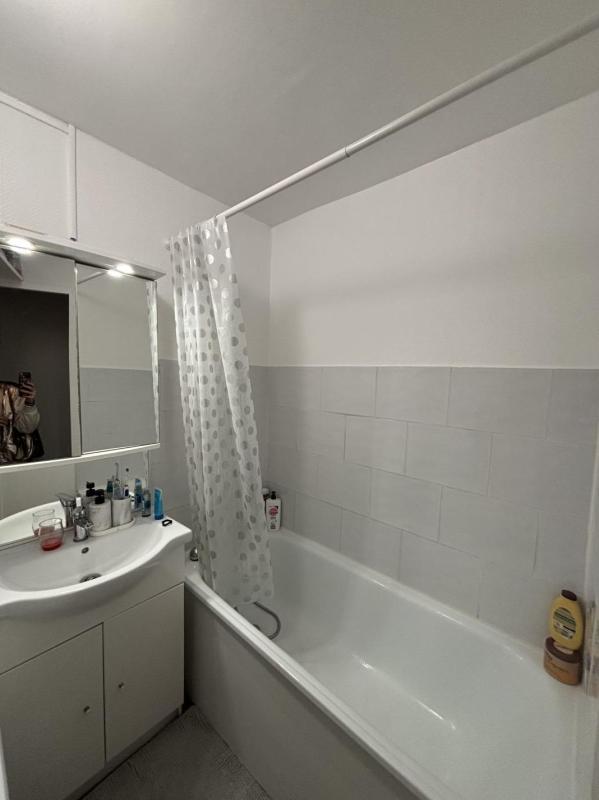 Studio - 18 m² - 1 pièce