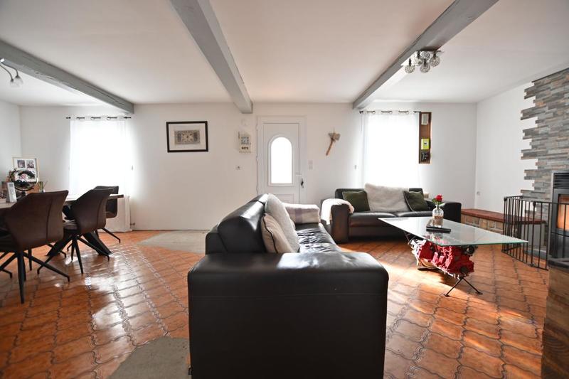 Maison - 100 m² - 3 pièces