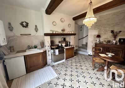 Maison - 343 m² - 10 pièces