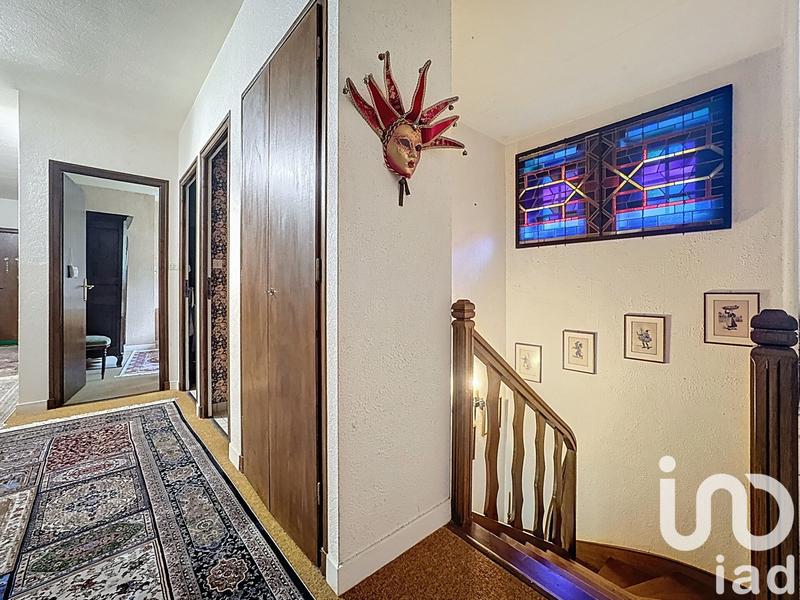 Maison - 187 m² - 6 pièces
