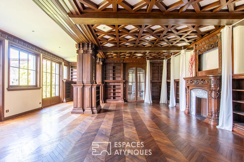 Maison - 250 m² - 8 pièces