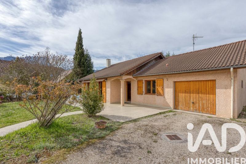 Maison - 98 m² - 4 pièces