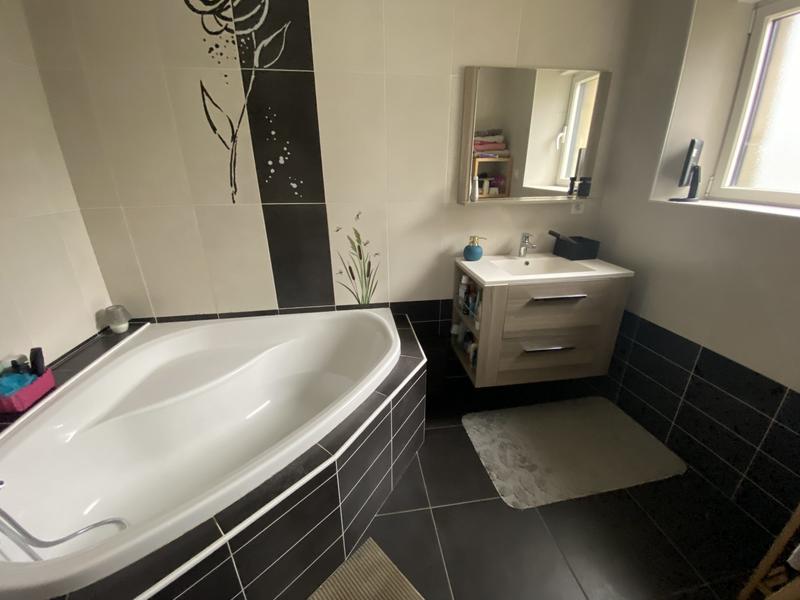 Maison - 150 m² - 7 pièces