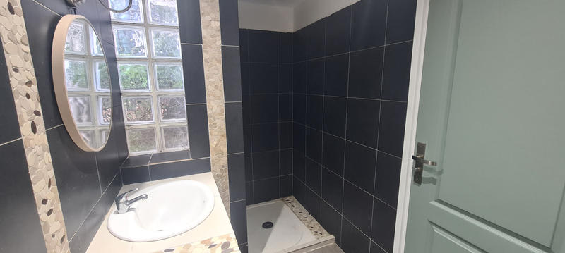 Immeuble - 215 m² - 11 pièces