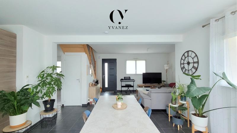 Maison - 107 m² - 6 pièces