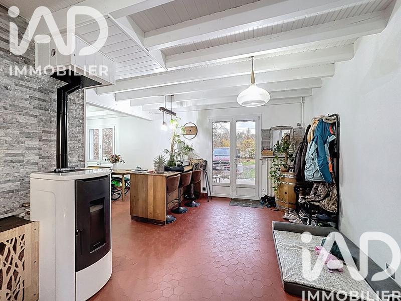 Maison - 90 m² - 5 pièces