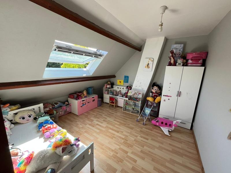 Maison - 121 m² - 6 pièces