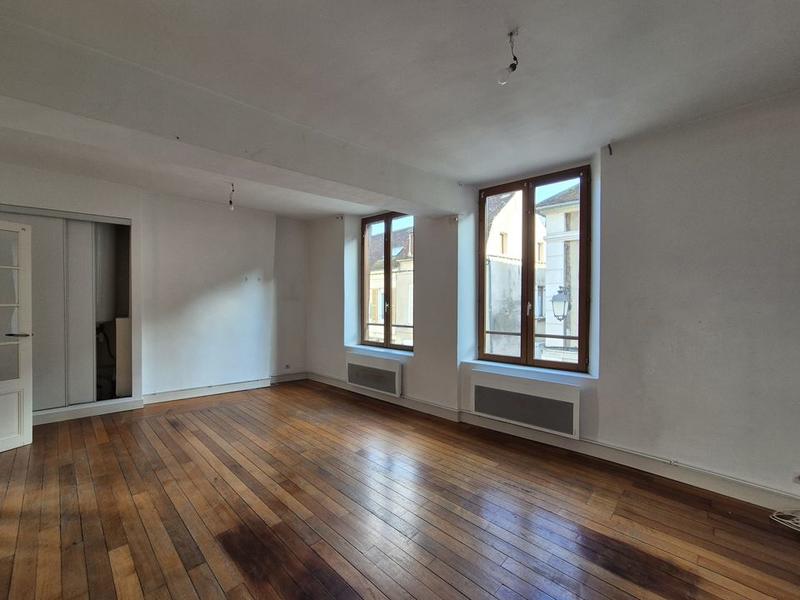 Appartement - 75 m² - 4 pièces