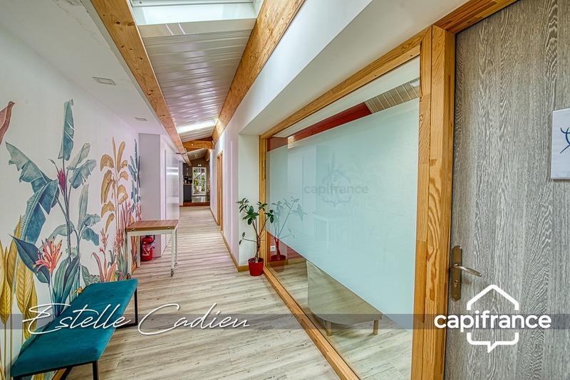 Immeuble - 305 m² - 11 pièces