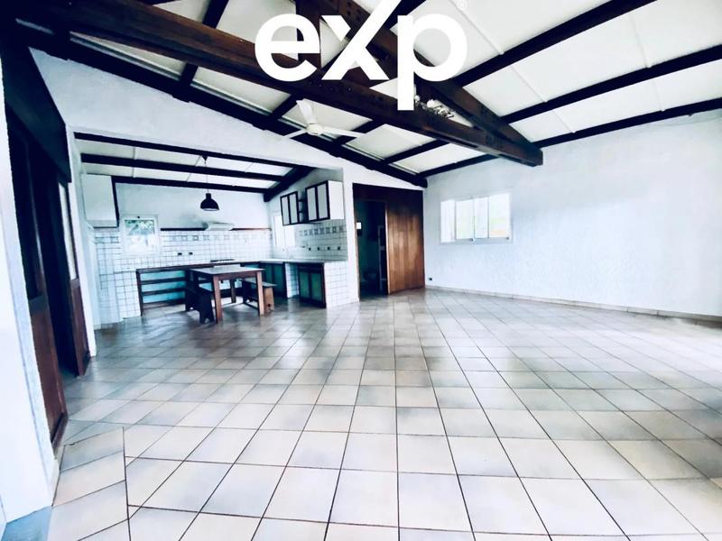 Villa - 245 m² - 7 pièces