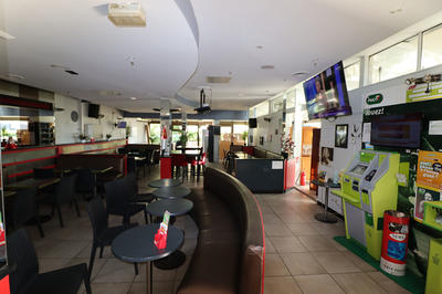 Local commercial - 250 m²