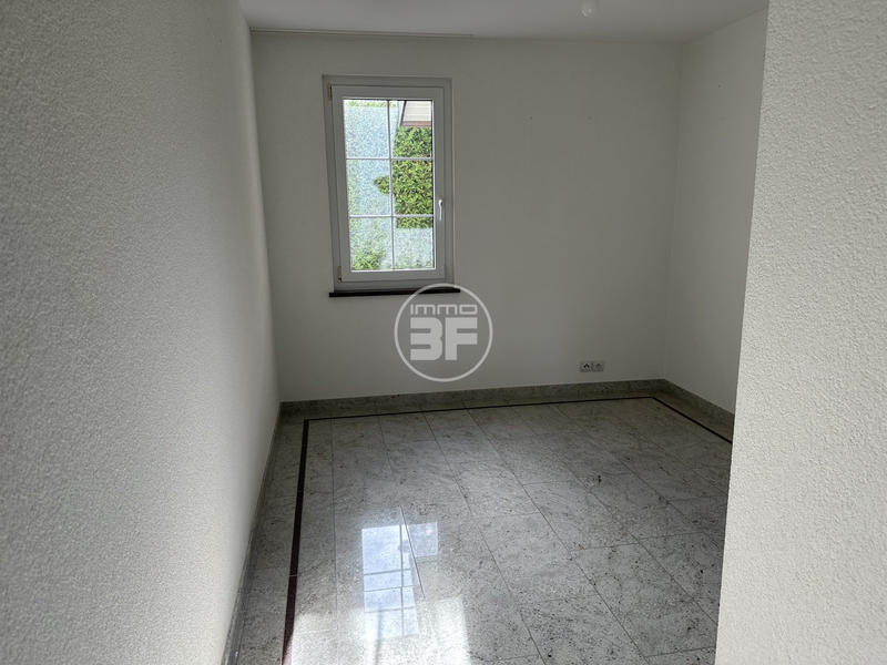 Maison - 356 m² - 8 pièces