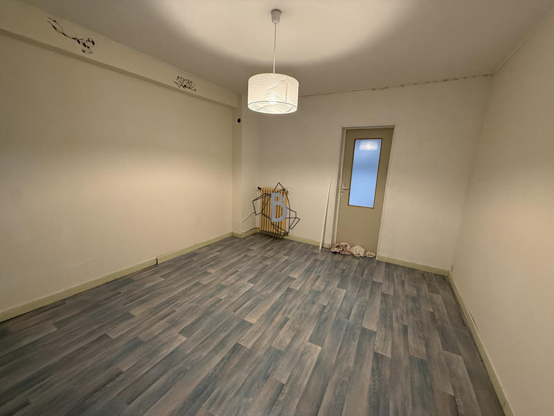 Maison de village - 248 m² - 10 pièces