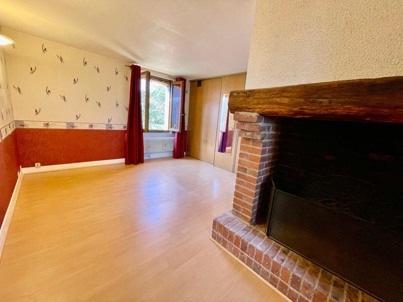 Maison - 210 m² - 7 pièces