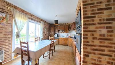 Maison - 120 m² - 6 pièces