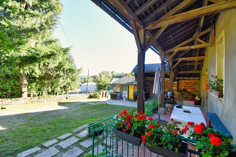 Maison ancienne - 207 m² - 9 pièces