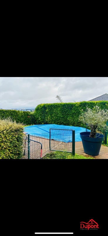 Maison - 212 m² - 6 pièces