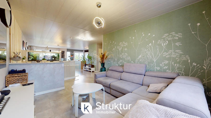 Maison - 115 m² - 5 pièces