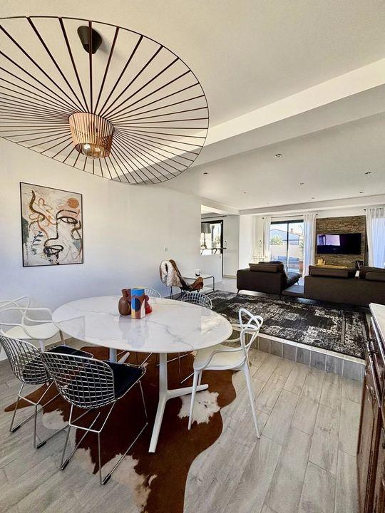 Villa - 121 m² - 5 pièces