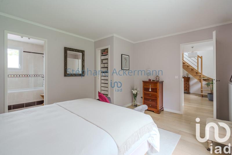 Maison - 163 m² - 7 pièces