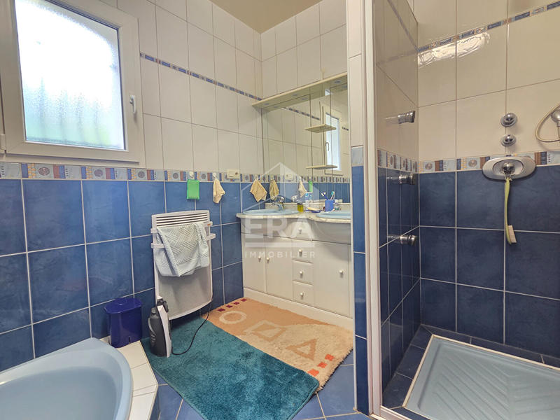 Maison - 144 m² - 5 pièces