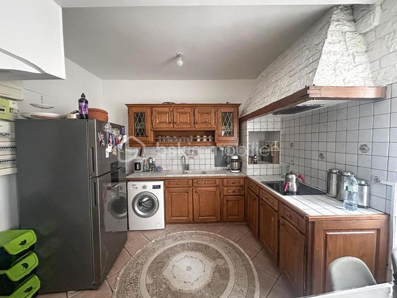 Immeuble - 216 m² - 11 pièces