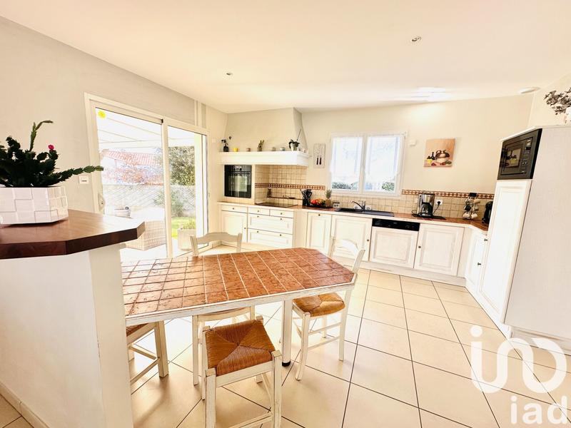 Maison - 185 m² - 5 pièces