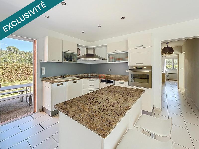 Villa - 164 m² - 7 pièces