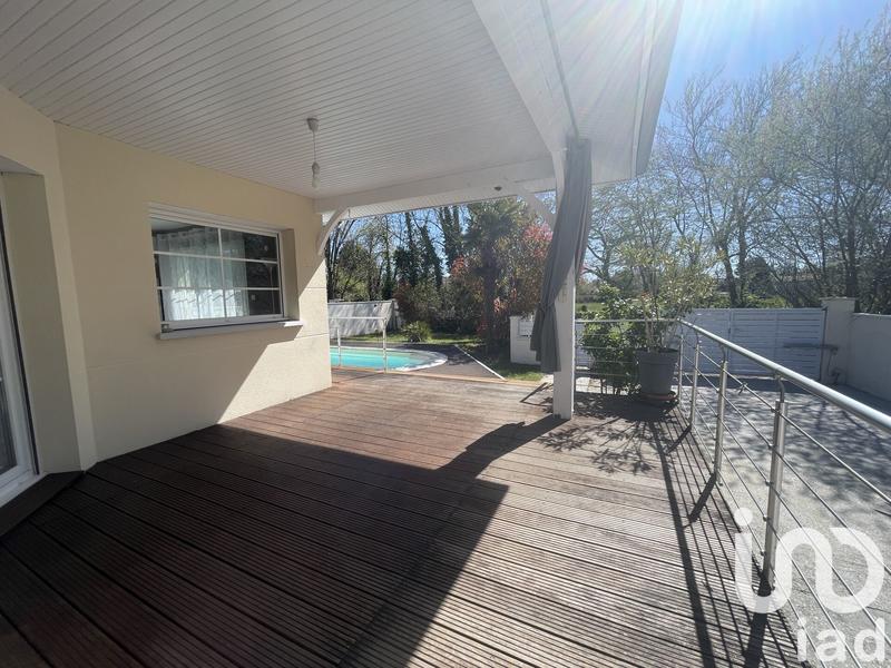 Maison - 104 m² - 4 pièces