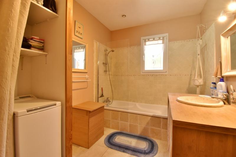 Villa - 93 m² - 4 pièces