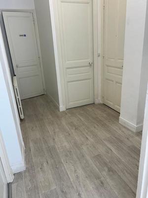 Bureau - 76 m² - 4 pièces