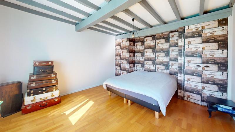 Maison - 249 m² - 6 pièces