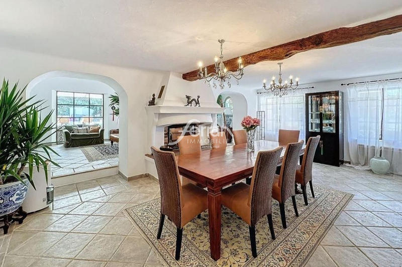 Bastide - 189 m² - 5 pièces