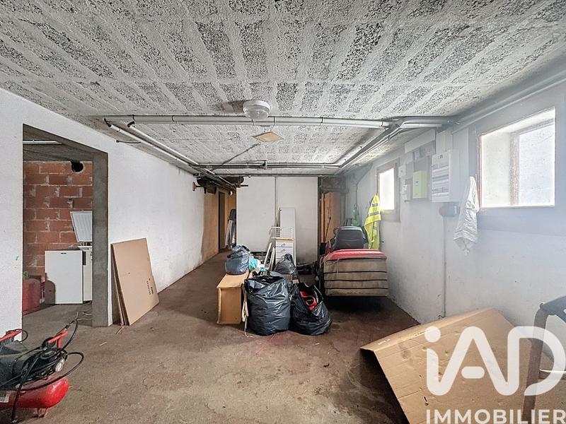 Maison - 163 m² - 9 pièces