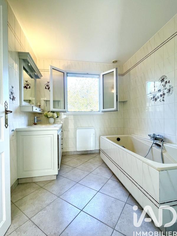 Maison de maîtres - 136 m² - 6 pièces