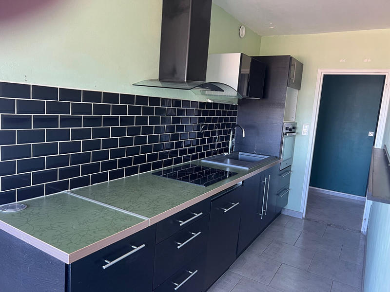 Appartement - 85 m² - 4 pièces